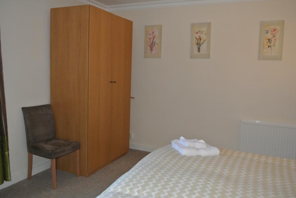 Stay At Holyrood Edinburgh